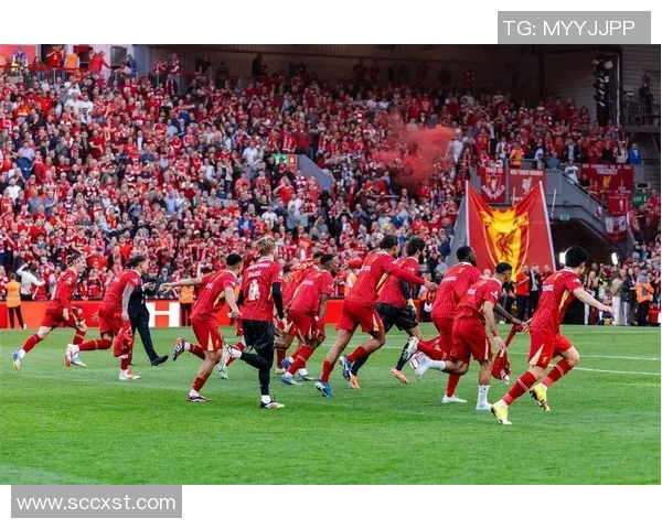 五大联赛巅峰对决今日开启 球迷狂欢的焦点大战即将上演 五大联赛巅峰对决今日开启 球迷狂欢的焦点大战即将上演